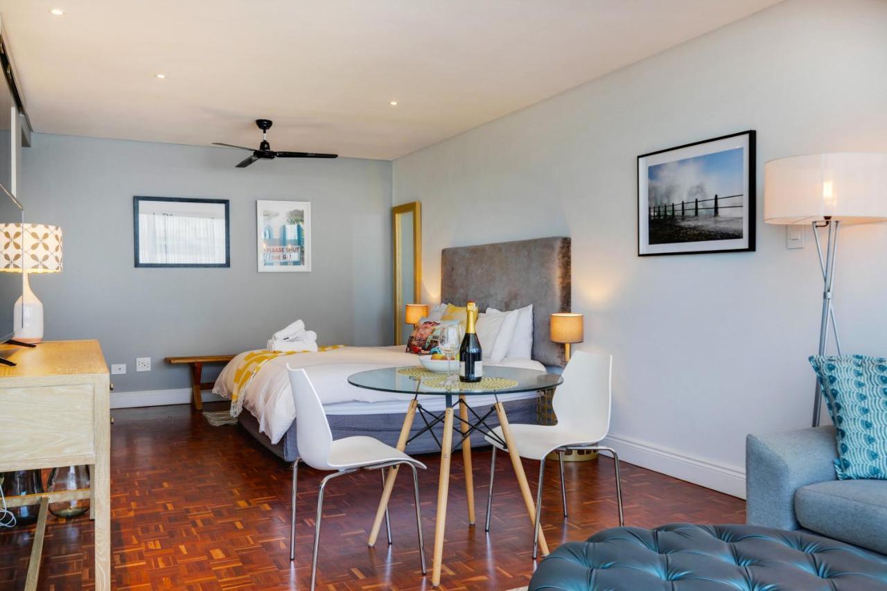 Backup-Power Mouille Point Apartment Cidade Do Cabo Exterior foto